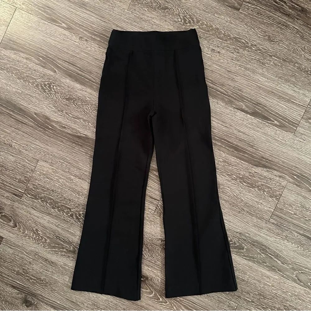 SpanxโTheโPerfectโPant,โHi-RiseโFlare